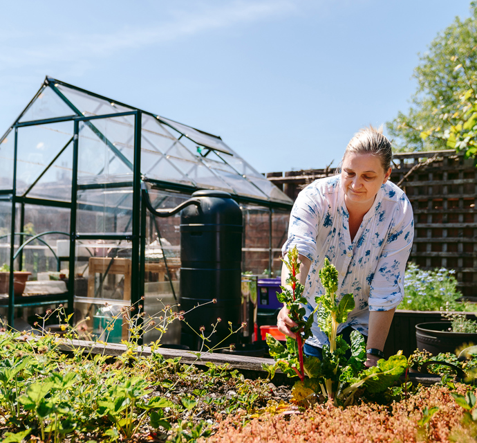 a bromford customer gardening